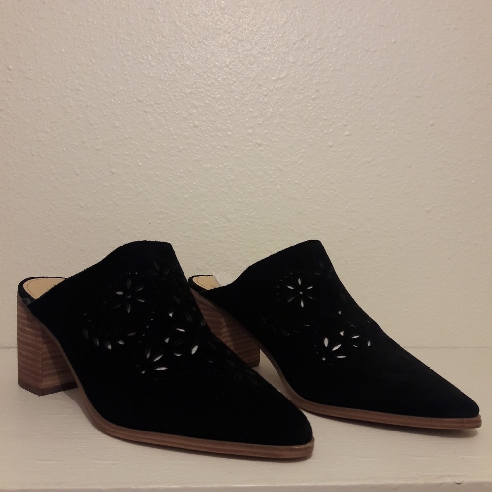 NWOT Ivanka Trump Suede cutout slide mules